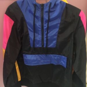 Pull over with yellow sun visor